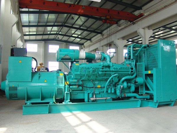 都兰影响800KW发电机组油耗的因素有哪些？